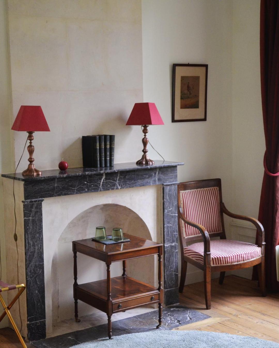 Le Gite Du Bas Manoir Bretteville-sur-Odon Екстериор снимка